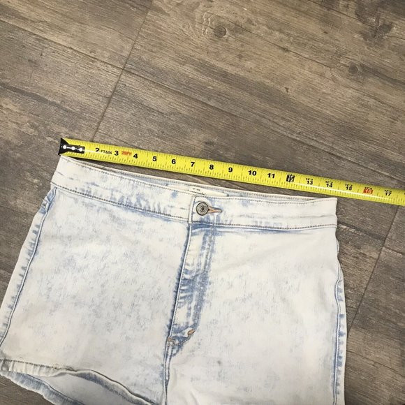 Abercrombie & Fitch Shorts Women‎ Size 8 Denim W29 Acid Wash - Picture 7 of 9